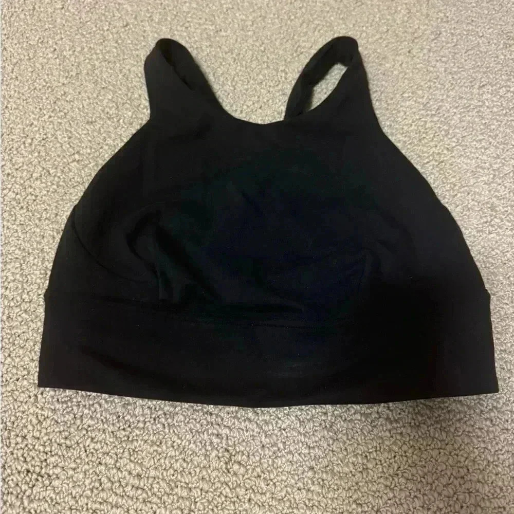 Lululemon size 6 wunder train long line bra